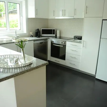 Feriehus Aboimhouse *