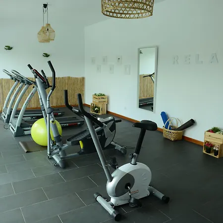 Aboimhouse Nyaraló *